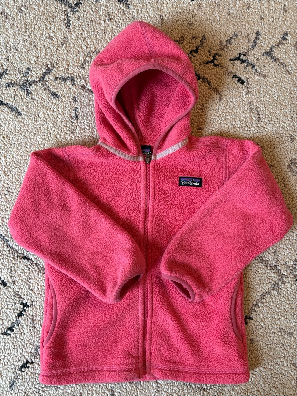 Patagonia Toddler Micro D Full-Zip Fleece
Jacket Hooded 4T Pink EUC